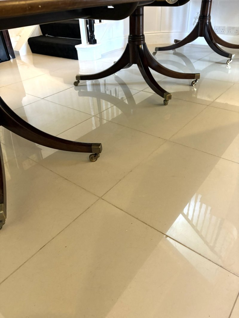 Large Antique Edwardian 18 Seater Superb Quality Figured Mahogany 3 Pilar Dining Table - Image 16